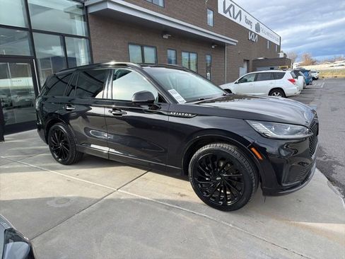 Used 2025 Lincoln Aviator Reserve w/ Equipment Group 201A image 1