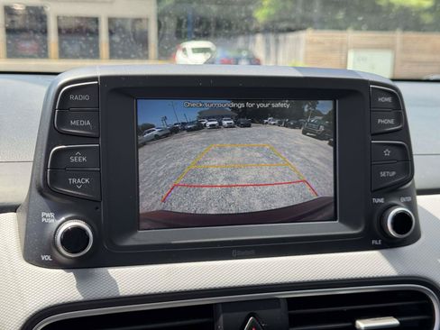 Used 2019 Hyundai Kona SE AWD/4WD image 25