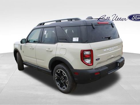 New 2025 Ford Bronco Sport Outer Banks image 4