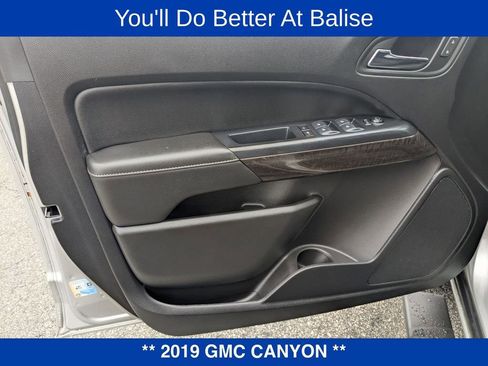 Used 2019 GMC Canyon SLE w/ SLE Convenience Package image 3