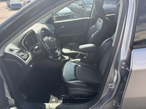 Used 2019 Jeep Compass Altitude image 8