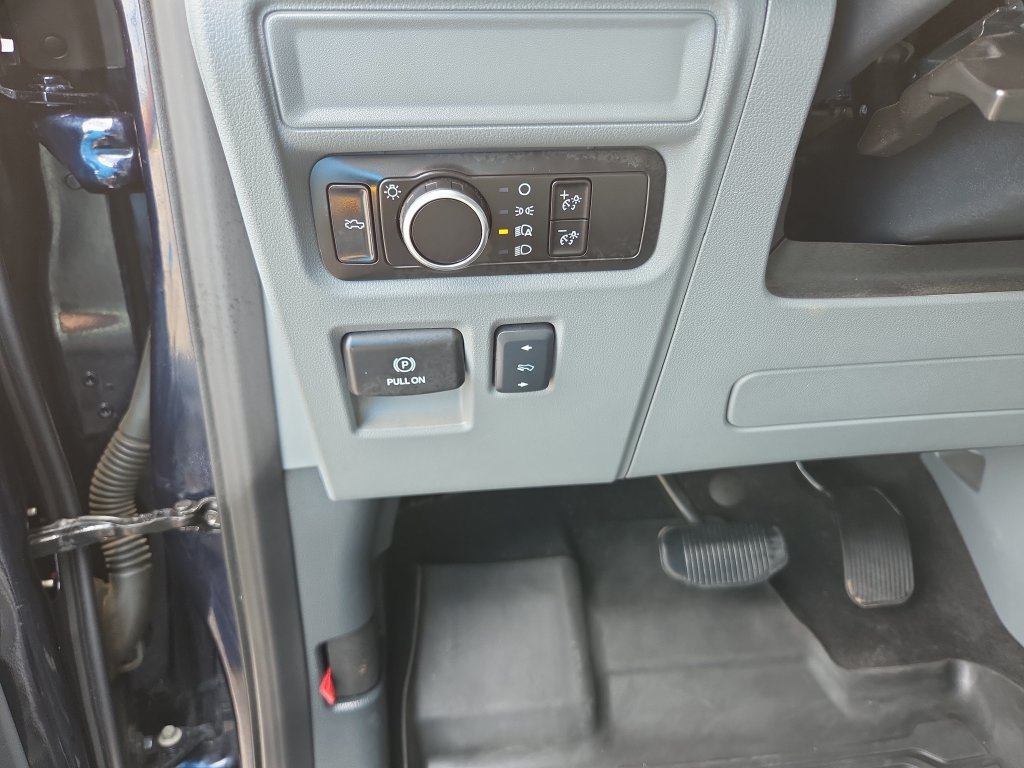Used 2025 Ford F150 Lightning Flash AWD/4WD image 20