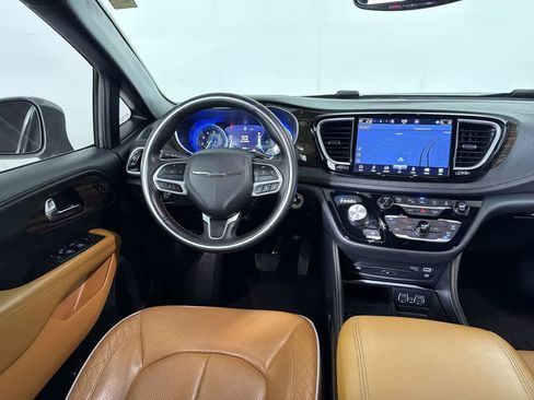 Used 2021 Chrysler Pacifica Pinnacle image 47