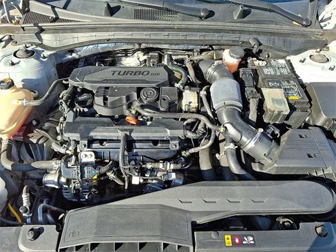 Used 2024 Kia K5 GT-Line image 27