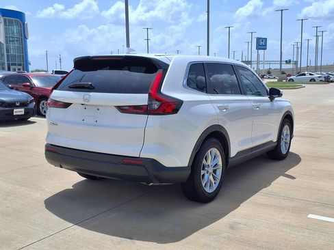 Used 2025 Honda CR-V EX image 7