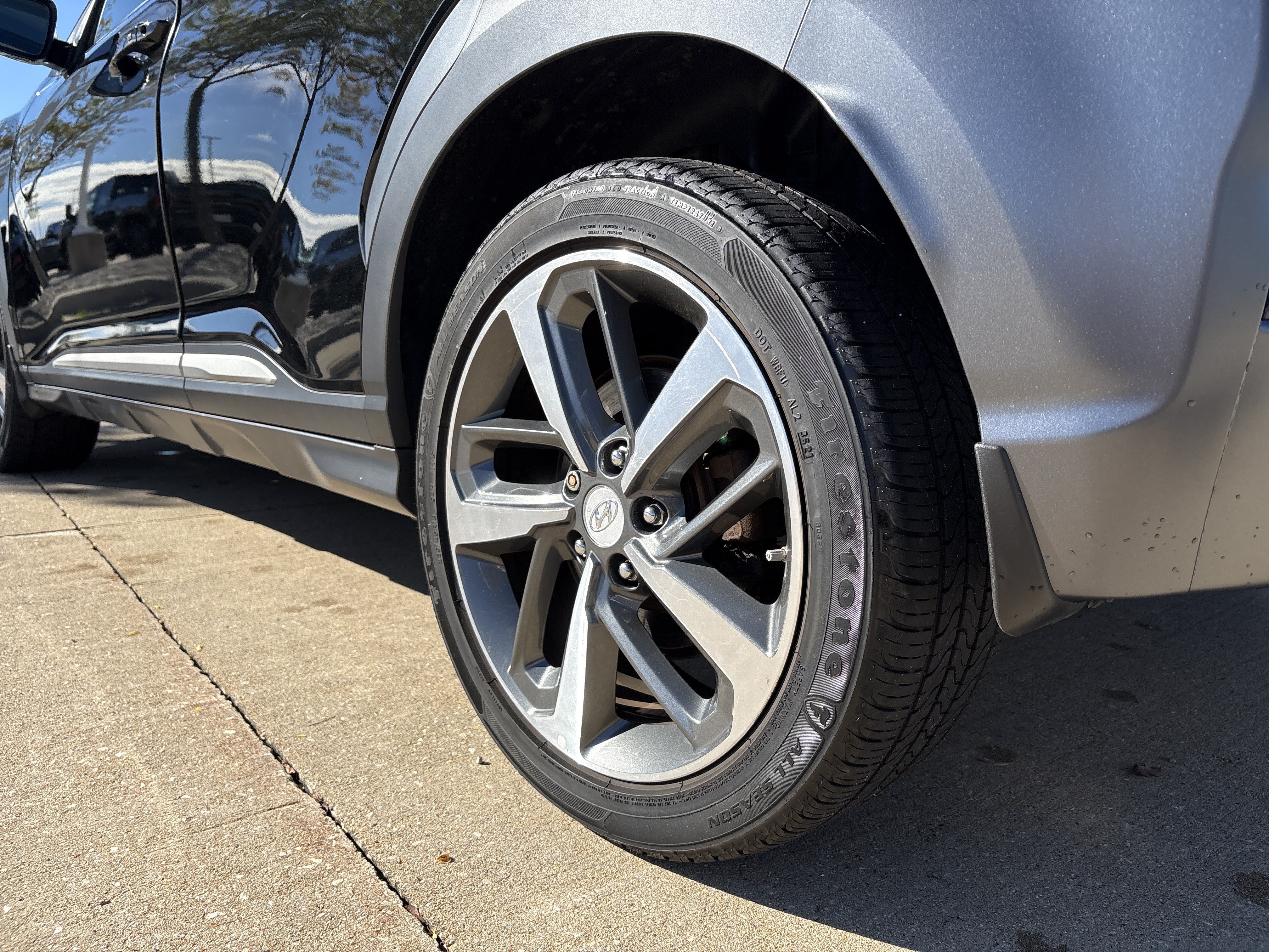 Used 2018 Hyundai Kona Limited AWD/4WD image 9