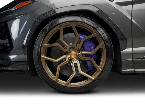 Used 2019 Lamborghini Urus AWD/4WD image 24