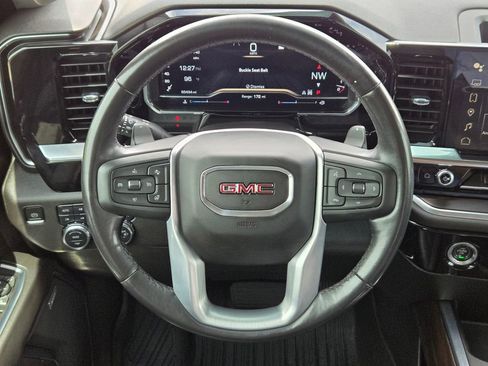 Used 2022 GMC Sierra 1500 SLT AWD/4WD image 21