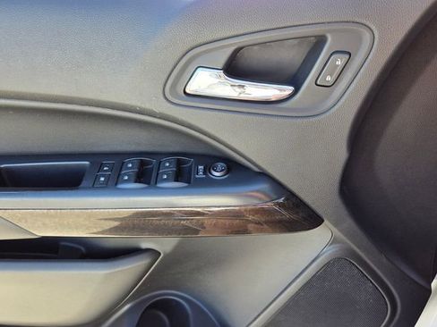 Used 2015 GMC Canyon SLT image 34