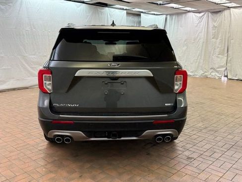Certified 2020 Ford Explorer Platinum w/ Premium Technology Package image 6