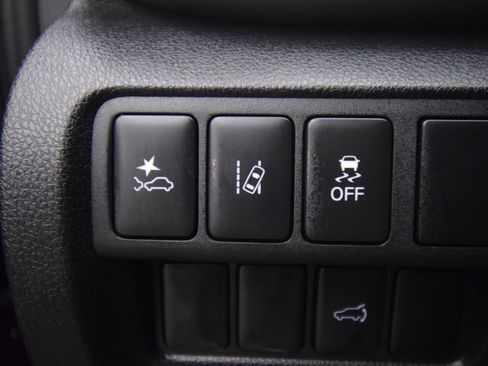Used 2025 Mitsubishi Eclipse Cross SE AWD/4WD image 36