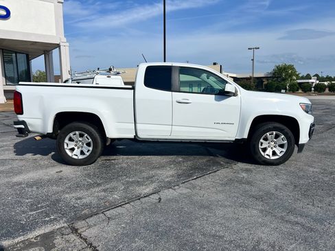 Used 2022 Chevrolet Colorado LT w/ Fleet Safety Package RWD image 10