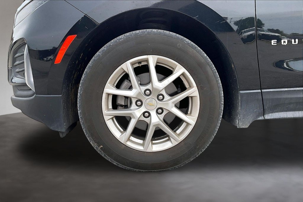 Used 2024 Chevrolet Equinox LT FWD image 31
