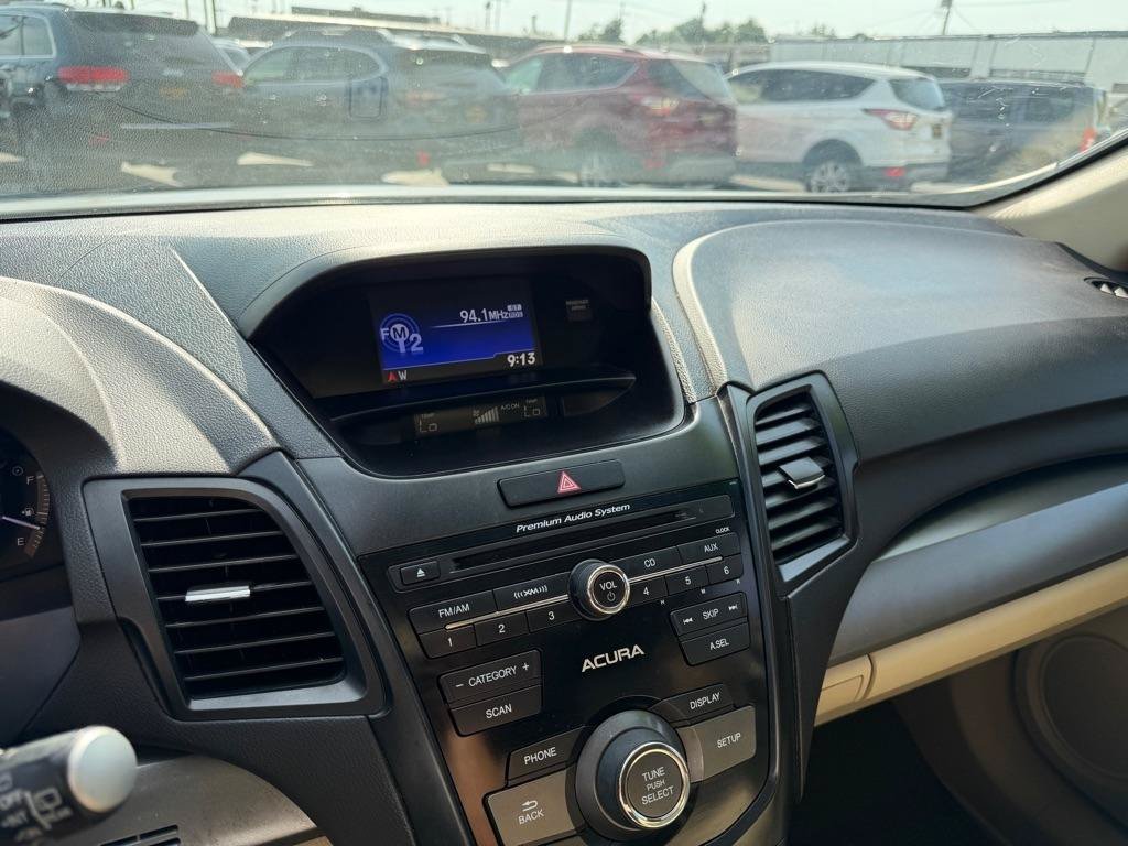 Used 2018 Acura RDX w/ AcuraWatch Plus Package FWD image 38