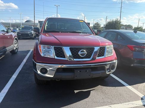 Used 2007 Nissan Frontier SE w/ SE Value Truck Pkg AWD/4WD image 5
