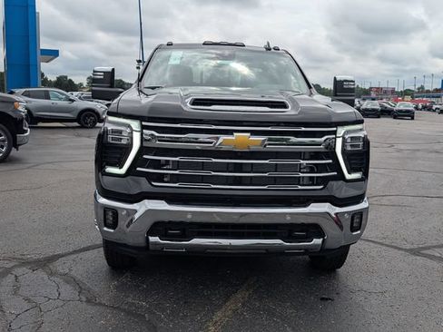 New 2026 Chevrolet Silverado 3500 LTZ w/ LTZ Plus Package AWD/4WD image 2