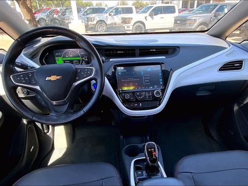 Used 2019 Chevrolet Bolt Premier w/ Infotainment Package FWD image 14