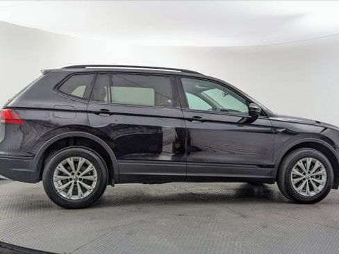Used 2018 Volkswagen Tiguan S FWD image 8