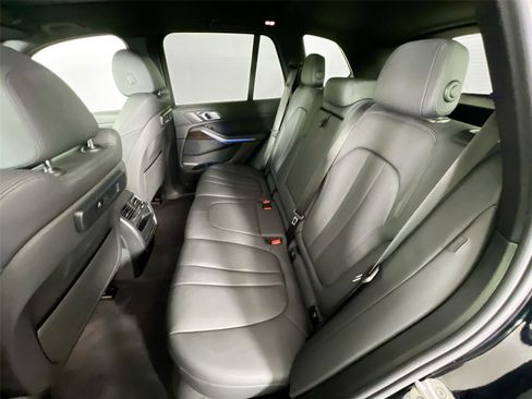 Used 2019 BMW X5 xDrive40i image 25
