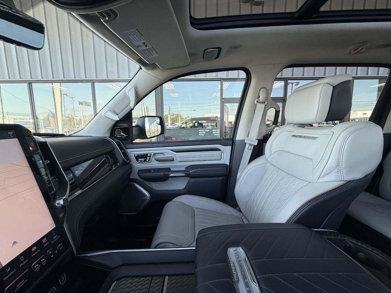 Used 2025 RAM 1500 Tungsten w/ Trailer Tow Group AWD/4WD image 40