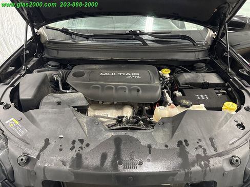 Used 2019 Jeep Cherokee Latitude Plus w/ Cold Weather Group image 12