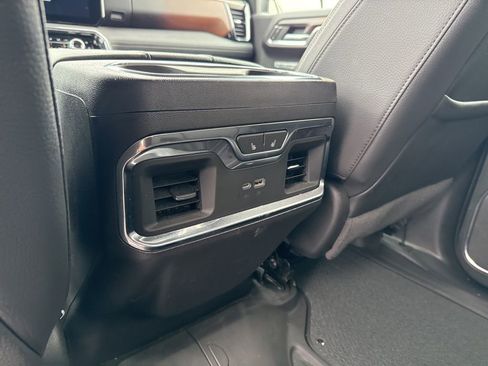 Used 2024 GMC Sierra 1500 Denali w/ Denali Reserve Package image 12