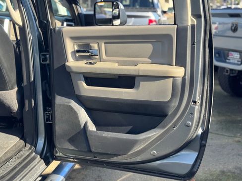 Used 2012 RAM 2500 Big Horn image 26