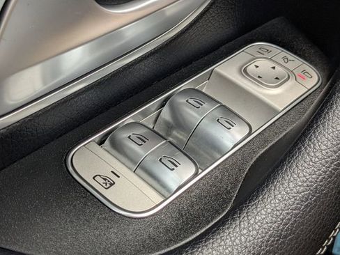 Used 2025 Mercedes-Benz GLS 450 GLS 450 image 26