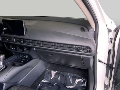 Used 2026 Honda HR-V LX image 19