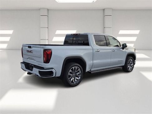 New 2026 GMC Sierra 1500 Denali w/ Denali Reserve Package image 5