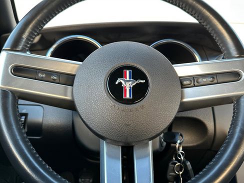 Used 2008 Ford Mustang GT Premium image 32