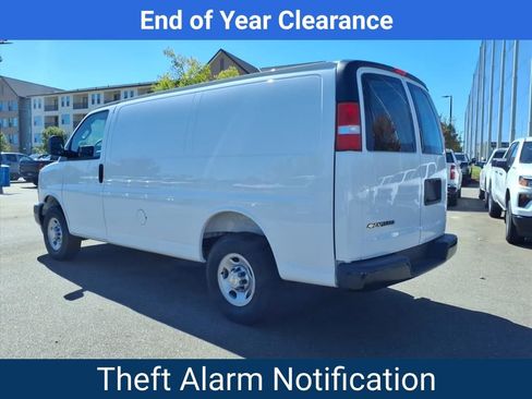 New 2025 Chevrolet Express 2500 w/ Communications Package image 32