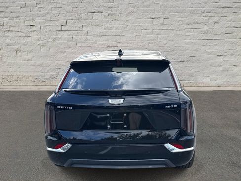 New 2026 Cadillac Optiq Luxury 1 image 6
