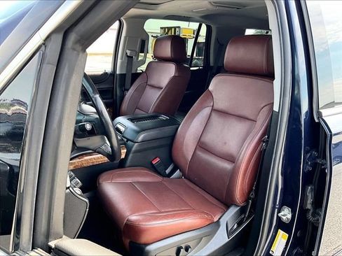 Used 2020 Chevrolet Tahoe Premier w/ Premier Plus Edition AWD/4WD image 10