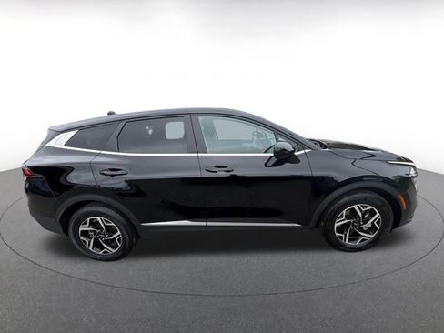 Used 2025 Kia Sportage LX FWD image 15
