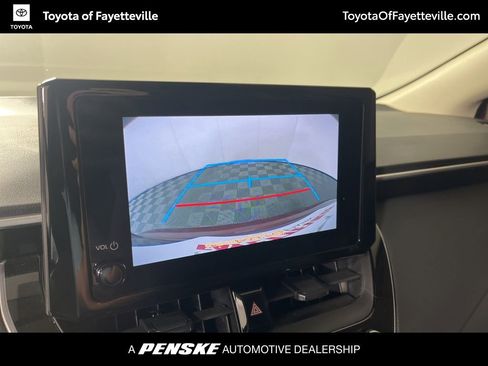 Used 2023 Toyota Corolla LE FWD image 25