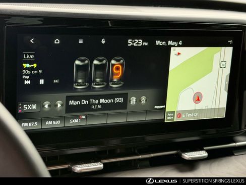 Used 2022 Kia Carnival EX FWD image 31