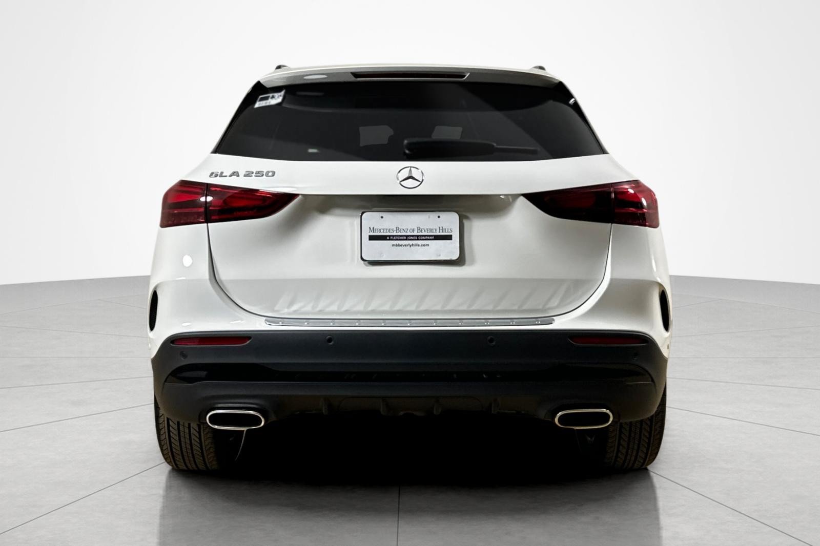 Used 2026 Mercedes-Benz GLA 250 image 4
