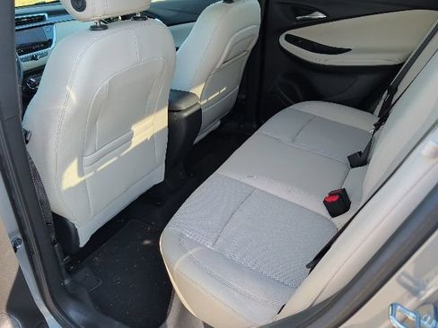 Used 2023 Buick Encore GX Preferred w/ Cold Weather Comfort Package FWD image 13