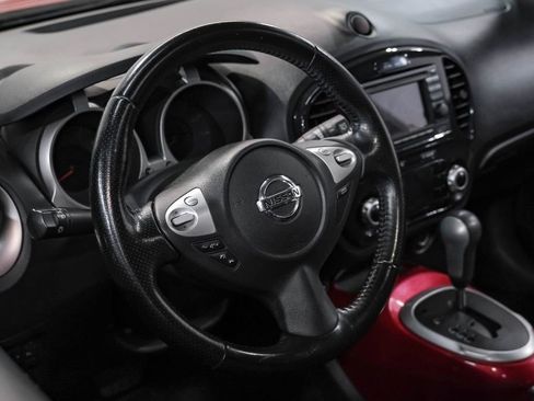 Used 2012 Nissan Juke SV AWD/4WD image 18