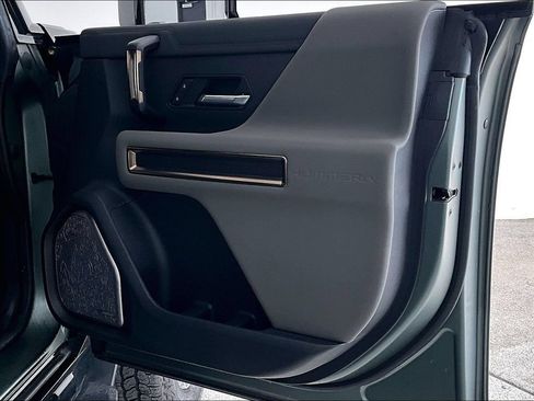 Used 2024 GMC Hummer EV 3X AWD/4WD image 23