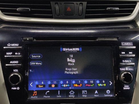 Used 2018 Nissan Murano SL w/ Moonroof Package AWD/4WD image 25