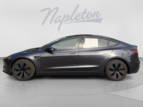 Used 2025 Tesla Model 3 Long Range RWD image 2