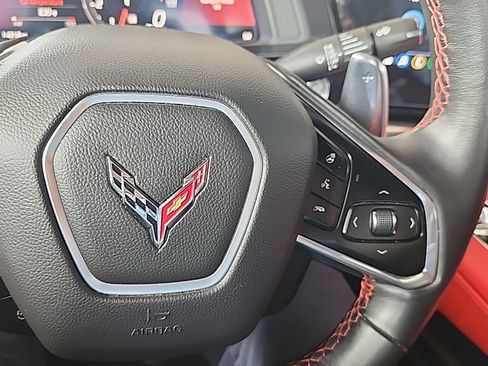 Used 2021 Chevrolet Corvette Stingray Preferred Cpe w/ Z51 Performance Package image 25