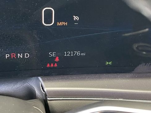 Used 2024 Cadillac Lyriq Tech AWD/4WD image 34