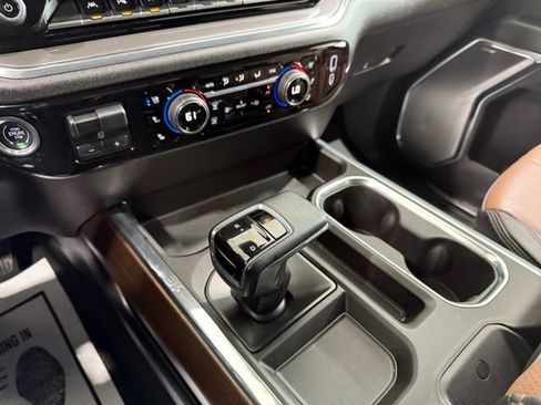 Used 2024 Chevrolet Silverado 1500 High Country w/ Max Trailering Package image 24