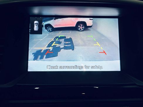 Used 2019 Nissan Pathfinder S FWD image 31