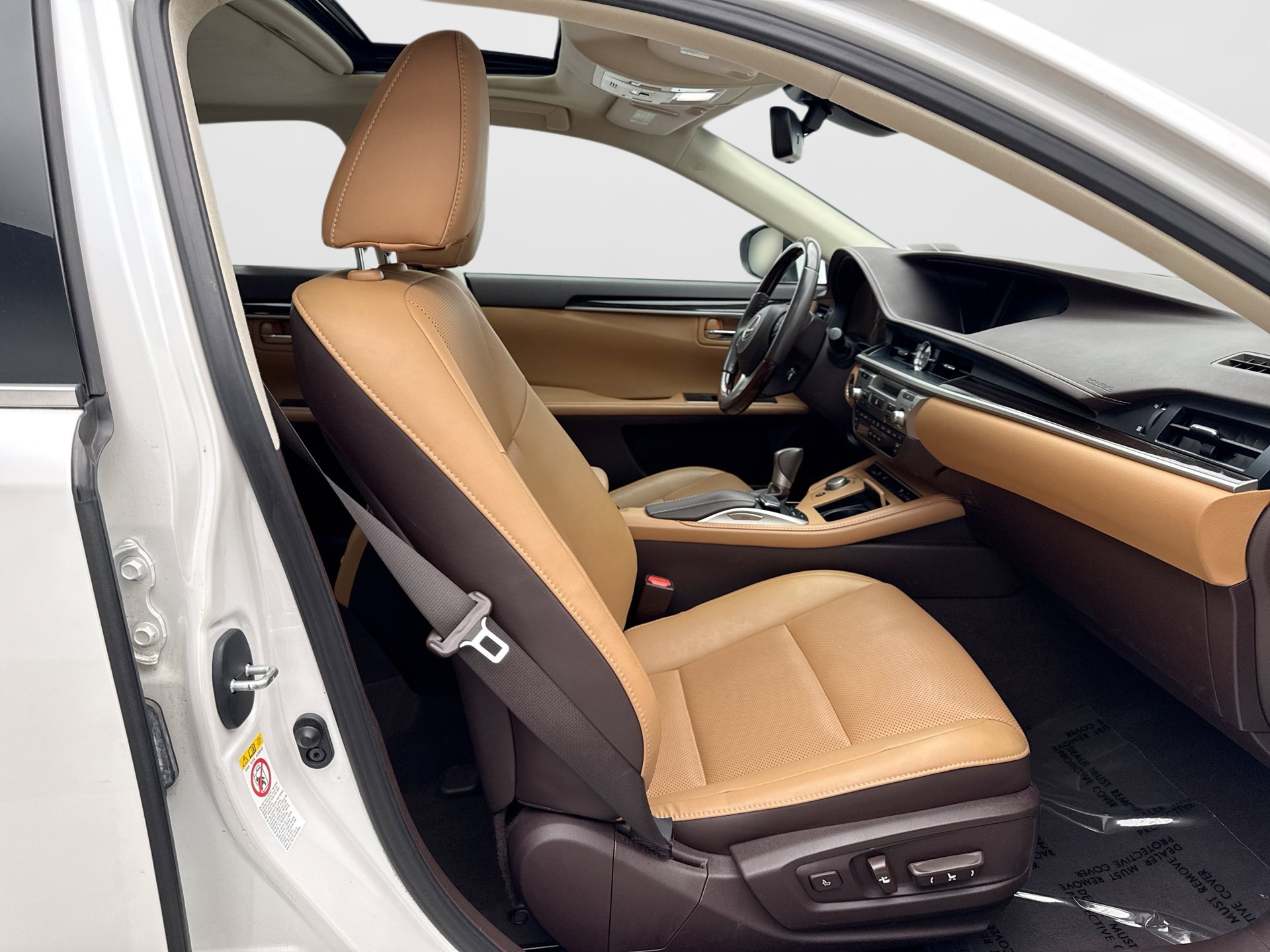 Used 2018 Lexus ES 350 w/ Navigation System Package FWD image 16