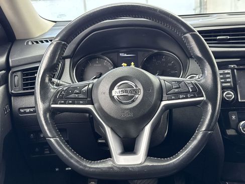 Used 2017 Nissan Rogue SL w/ SL Premium Package image 20