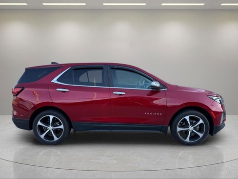 Used 2022 Chevrolet Equinox LT FWD image 4